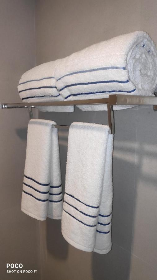 Emperor-Hotel Rachana Continental Pvt Ltd Kizhake Chālakudi Zewnętrze zdjęcie